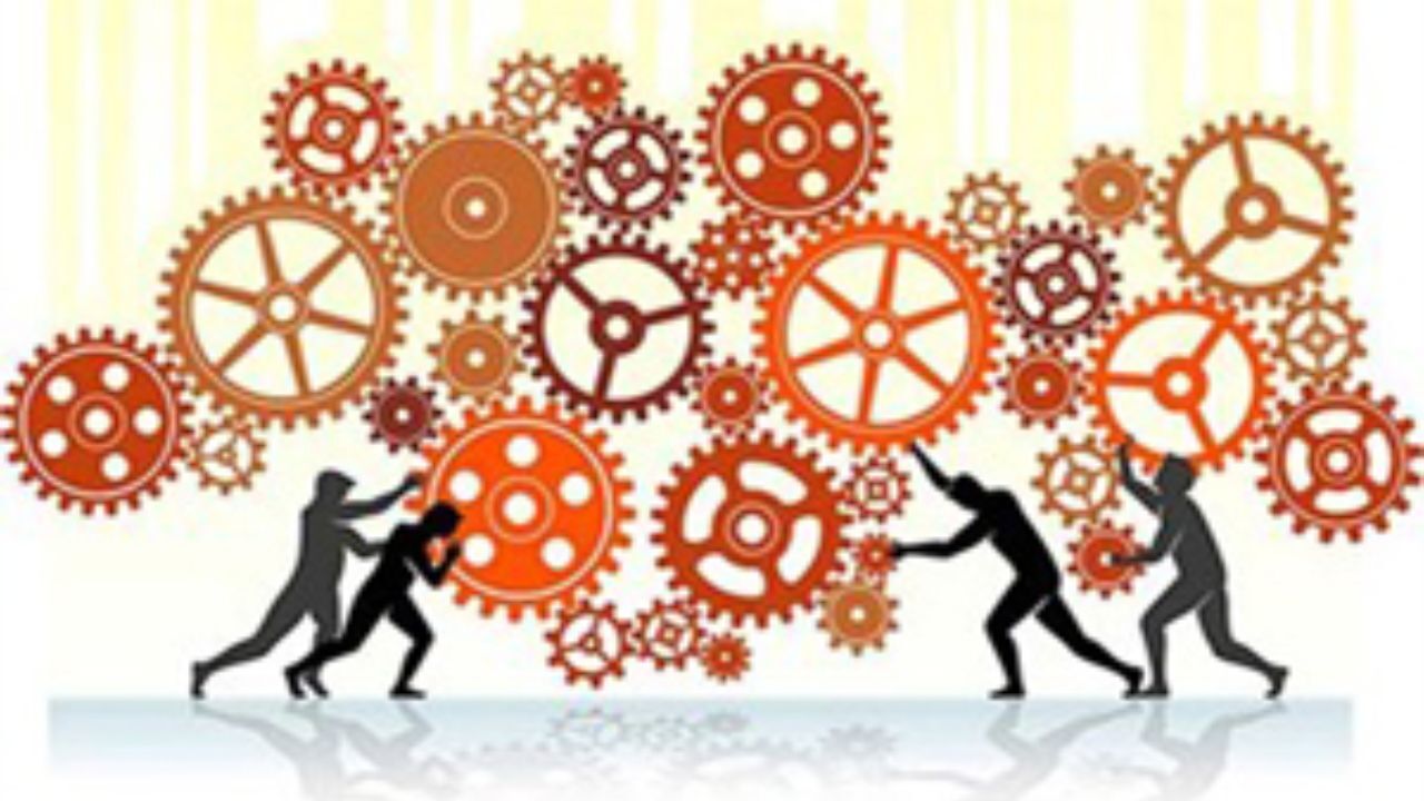 استعمال تریاک، عامل اخراج دولتی‌ها