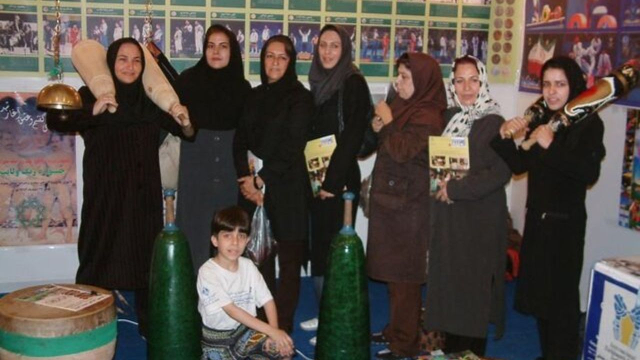 مرشدی که بیکار شد+ عکس