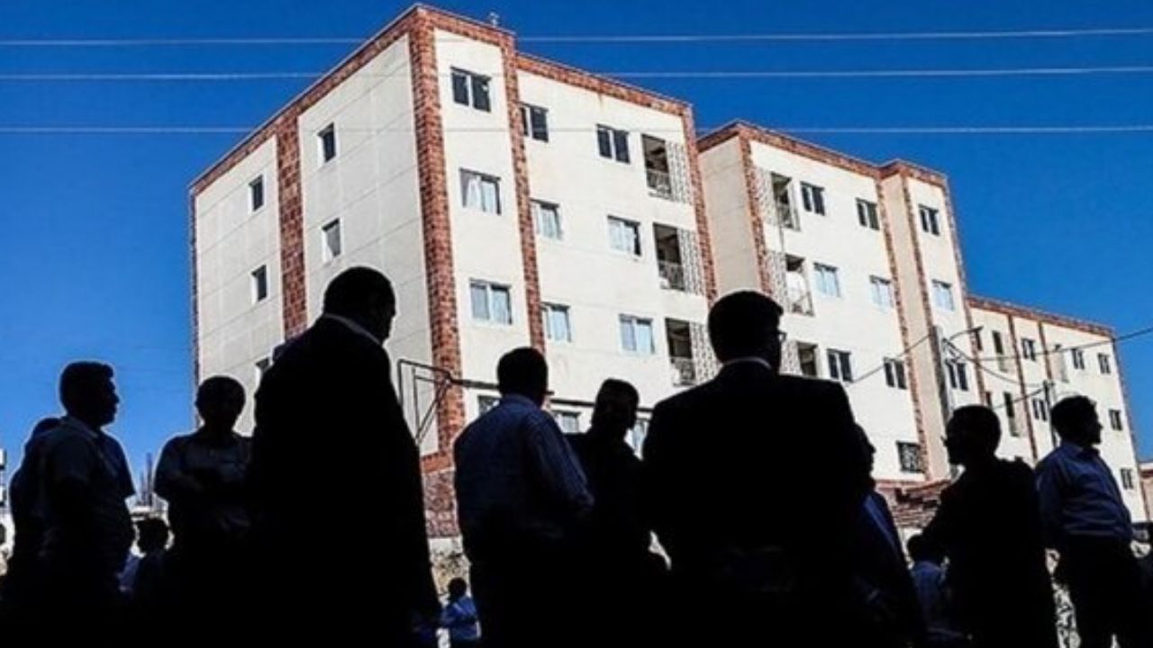 دلالان از فروش مسکن مهر سود 100 میلیونی کردند