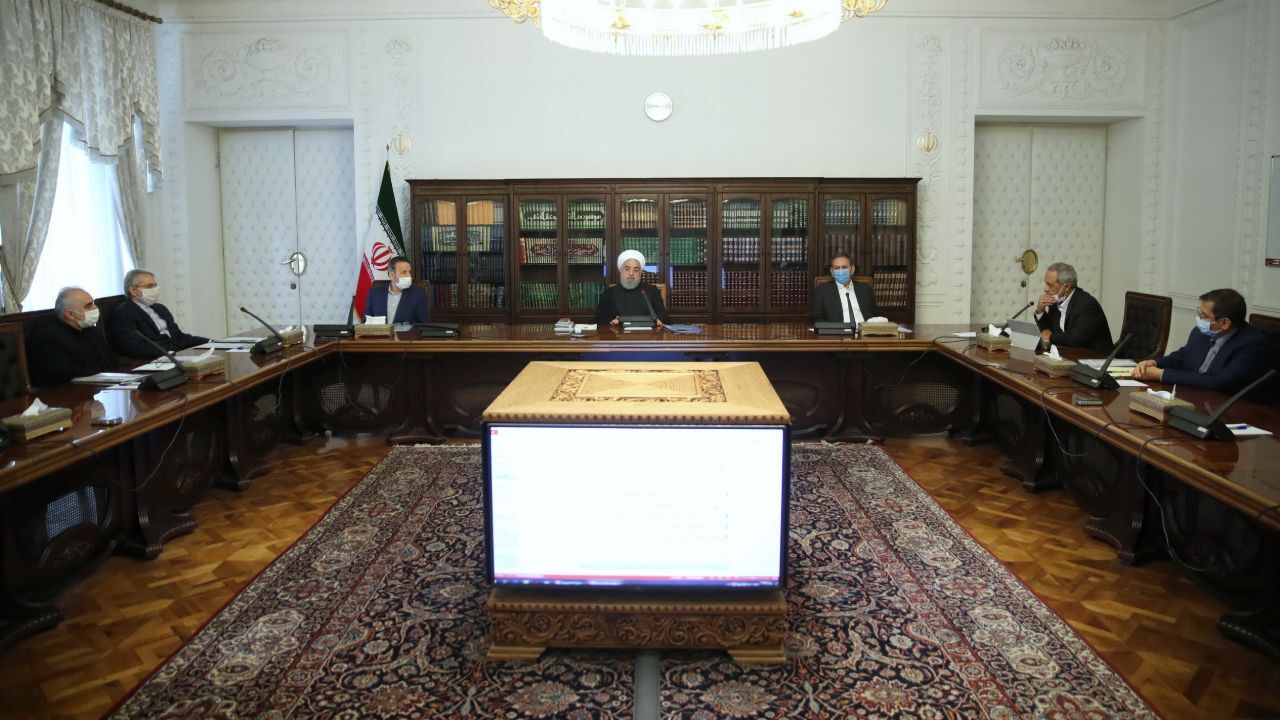 امکان مشارکت فعالان اقتصادی در بازار پول و سرمایه فراهم شود