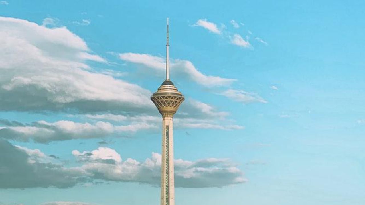 استقبال از بازگشایی درهای برج میلاد به روی گردشگران