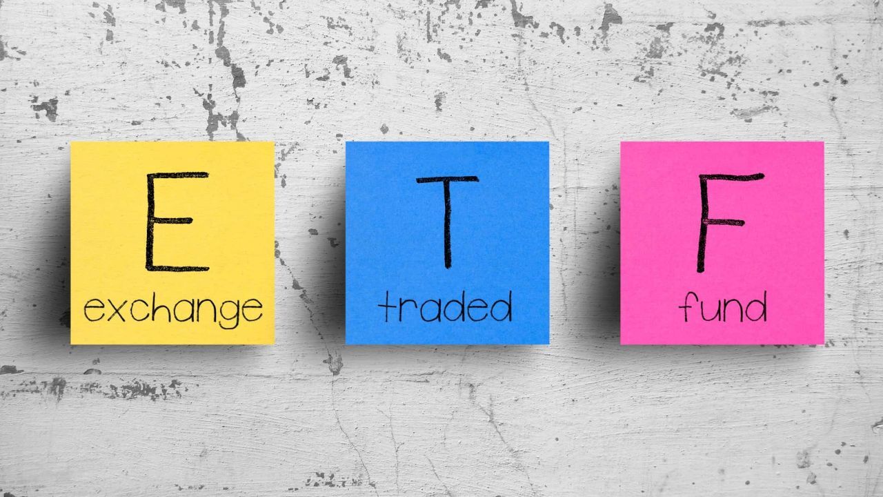 چگونه سهام ETF خود را می‌توانید بفروشید؟