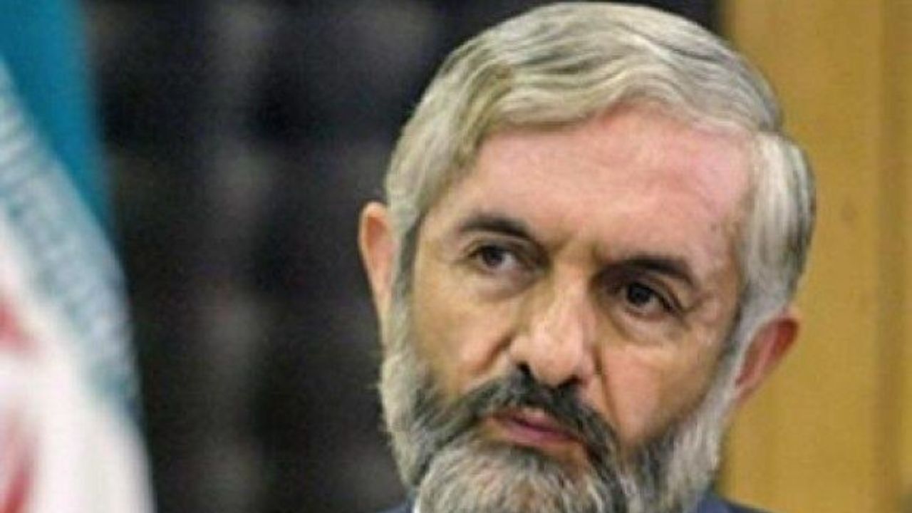 ضعف روابط با شرق کار اشتباهی بوده است
