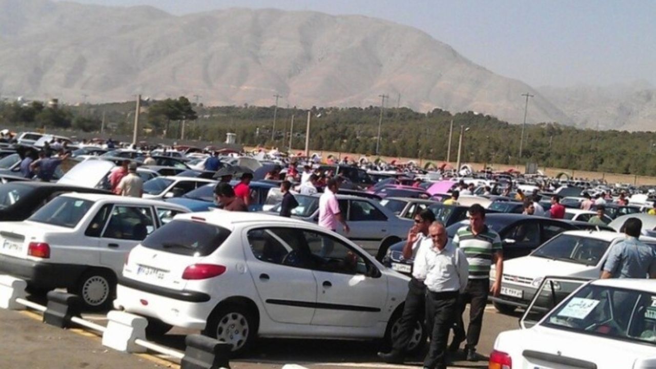 قیمت خودرو در بازار آزاد مشخص شد