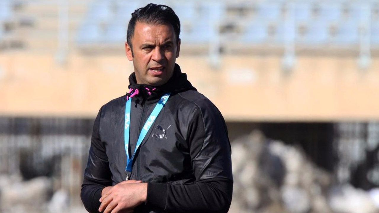 پاشازاده مربی شاهین بوشهر شد
