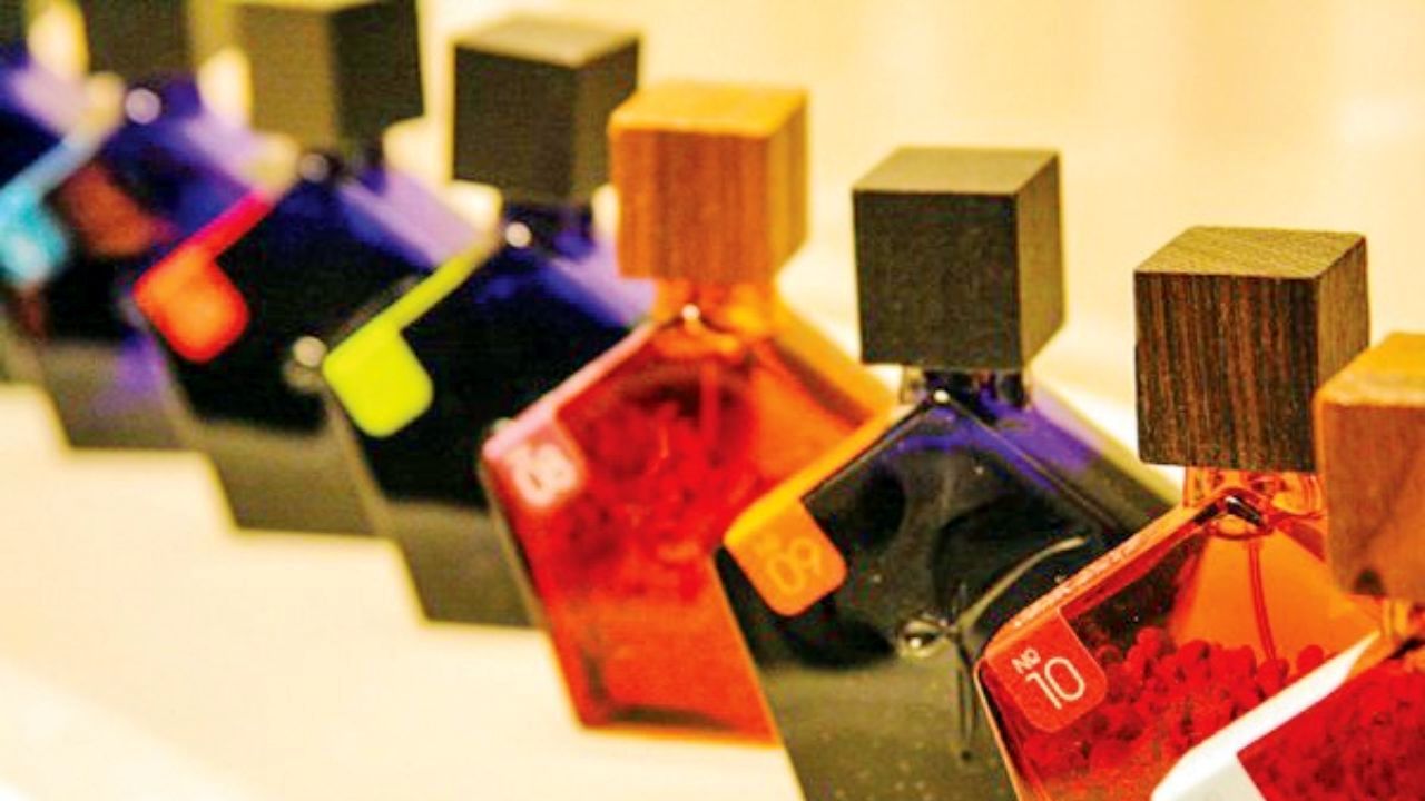 واردات عطر هم ممنوع شد
