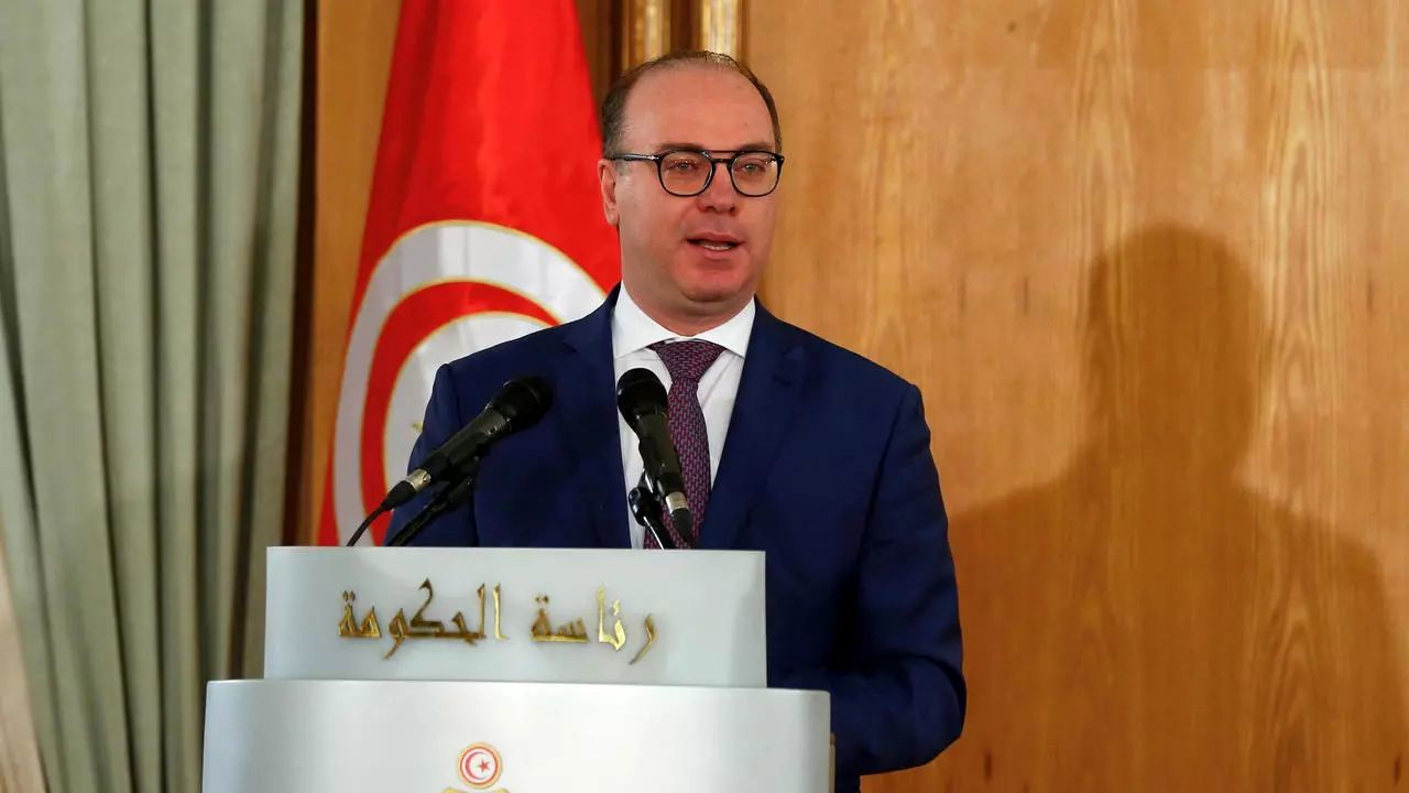 نخست‌وزیر تونس استعفا کرد