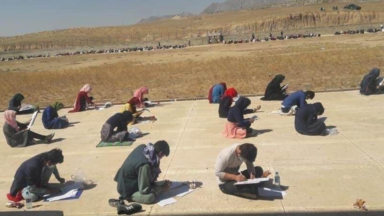 برگزاری کنکور زیر سایه سنگین کرونا در افغانستان + عکس