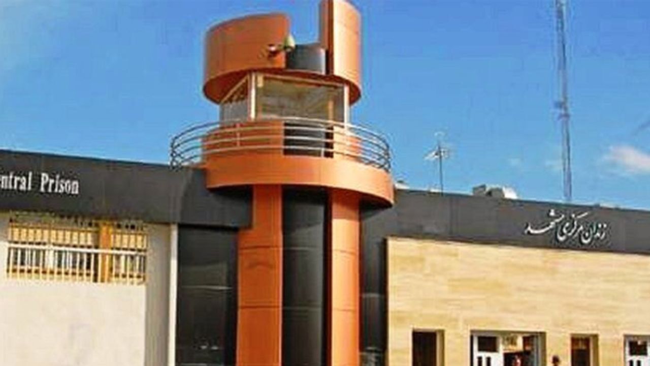خبر اعدام فردی به علت «نوشیدن الکل» تقطیع شده