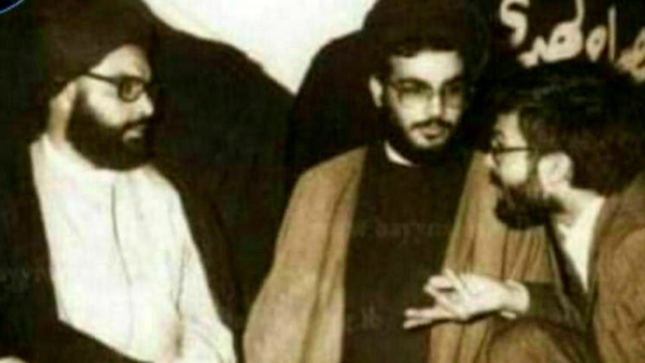 تصویری کمتر دیده‌شده از شهید ابومهدی المهندس در کنار سیدحسن نصرالله + عکس