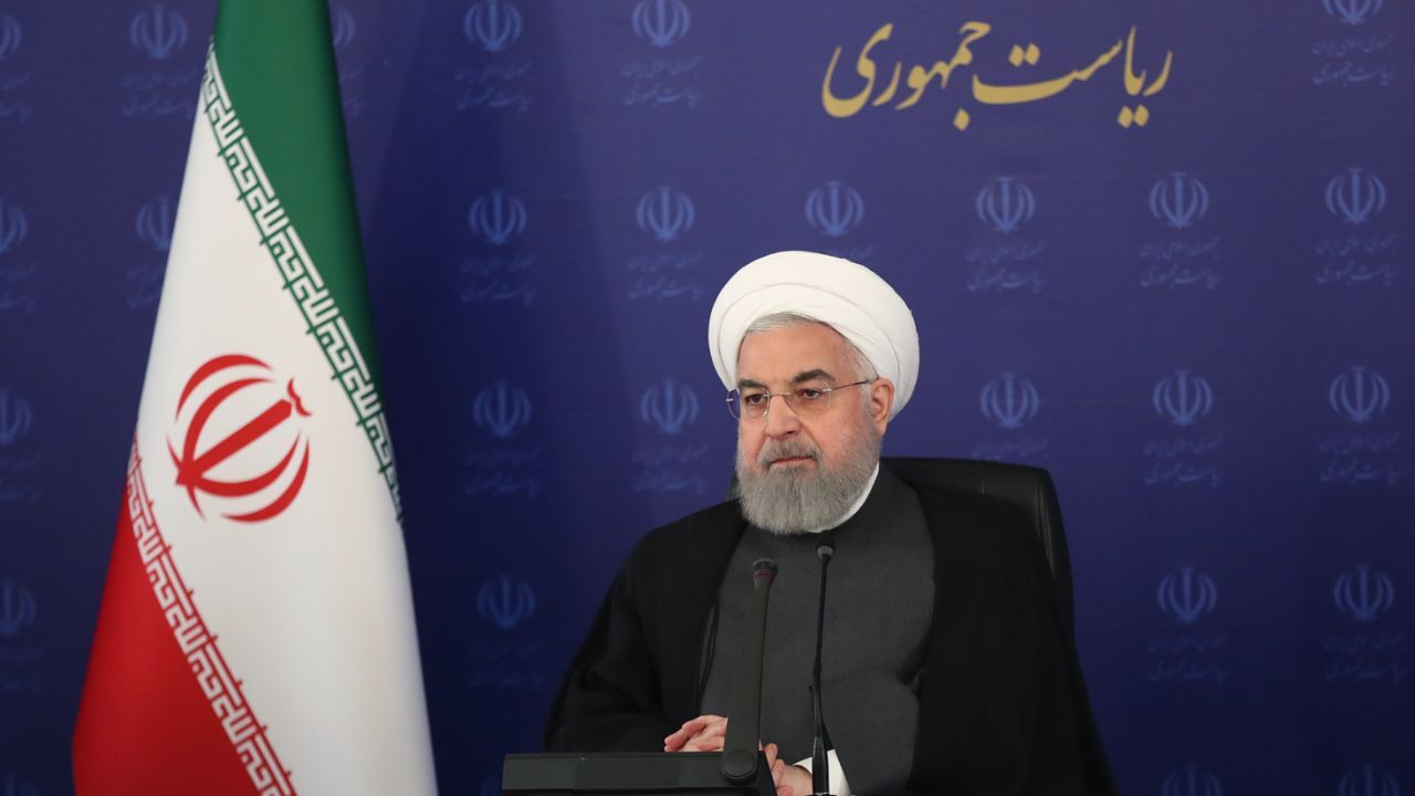 «بهارستان» در مقابل «پاستور»/ پازل استیضاح روحانی کامل می‌شود؟ / چه کسی خواهان برکناری روحانی است