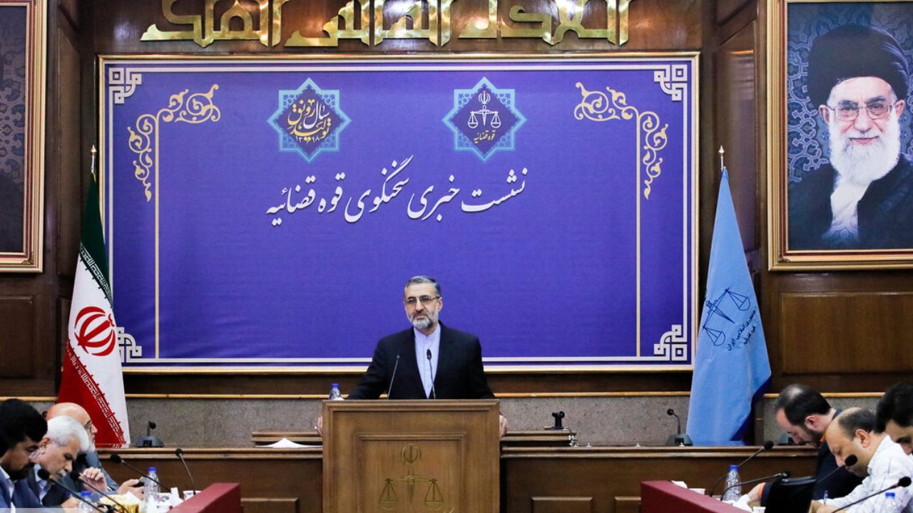 سخنگوی قوه قضاییه: گوش شنوا داریم اما با اغتشاشگر برخورد قانونی می‌کنیم