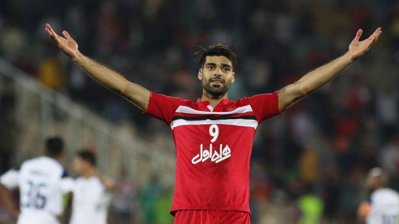 مهدی طارمی با این عکس پوکر پرسپولیس را تبریک گفت