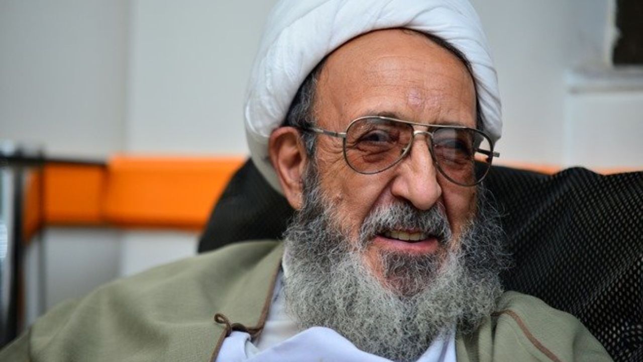 دولت تکلیف خود را با دولت‌های موازی روشن کند
