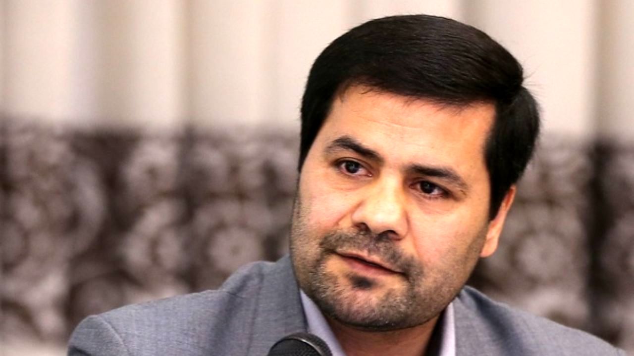 قانون فعلی مطبوعات با قانون اساسی مغایرت جدی دارد/ روزنامه‌نگاران دقیقاً نمی‌دانند چه امری جرم و ممنوع است