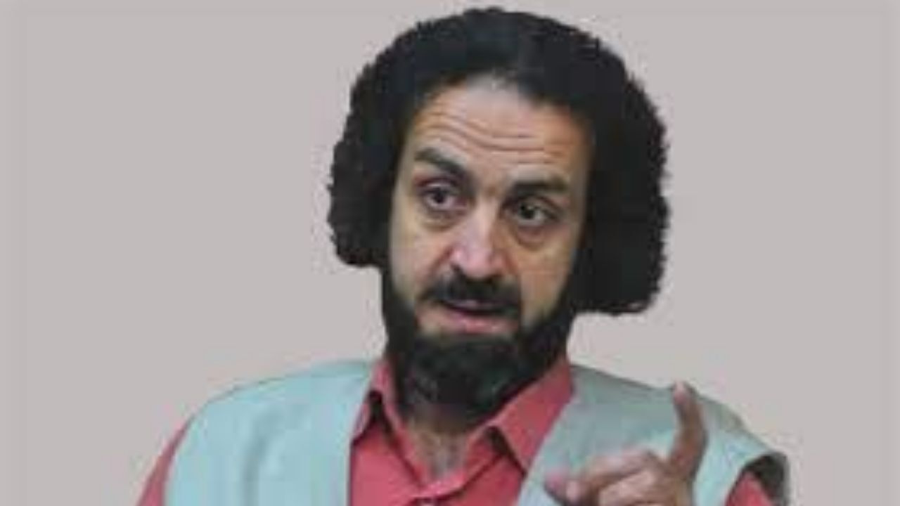 دکان نقد در جامعه نباید تعطیل شود