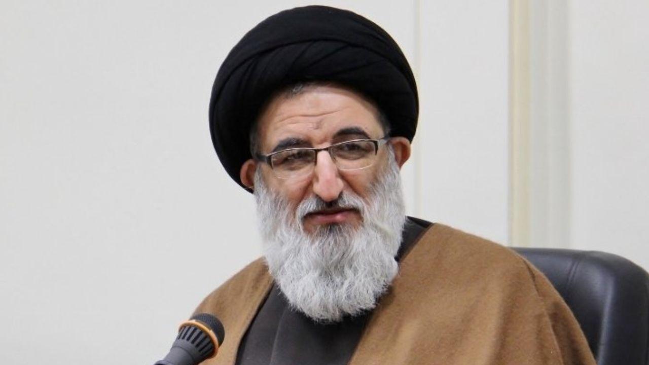 یک مرد مدیر حوزه‌های علمیه خواهران استان البرز شد/ امام جمعه کرج: نمی شود بحث حجاب در اختیار مردم باشد