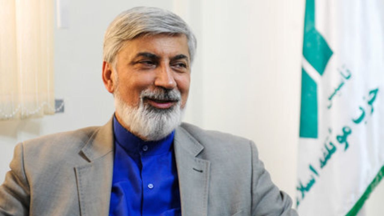عملکرد دولت موجب می‌شود، گرایش مردم به سمت جهادی و انقلابی‌ها باشد