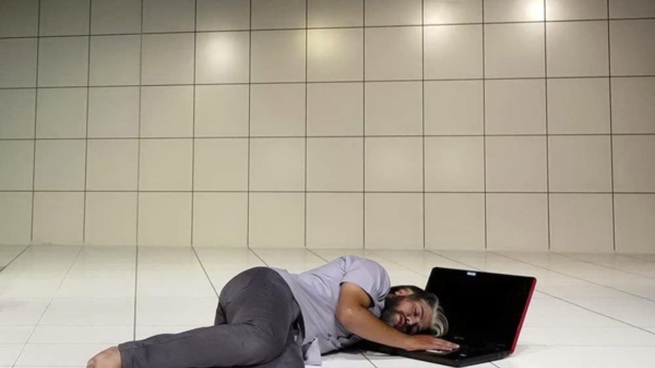 «فقط چهل روزه بودم» دو اجرایی شد