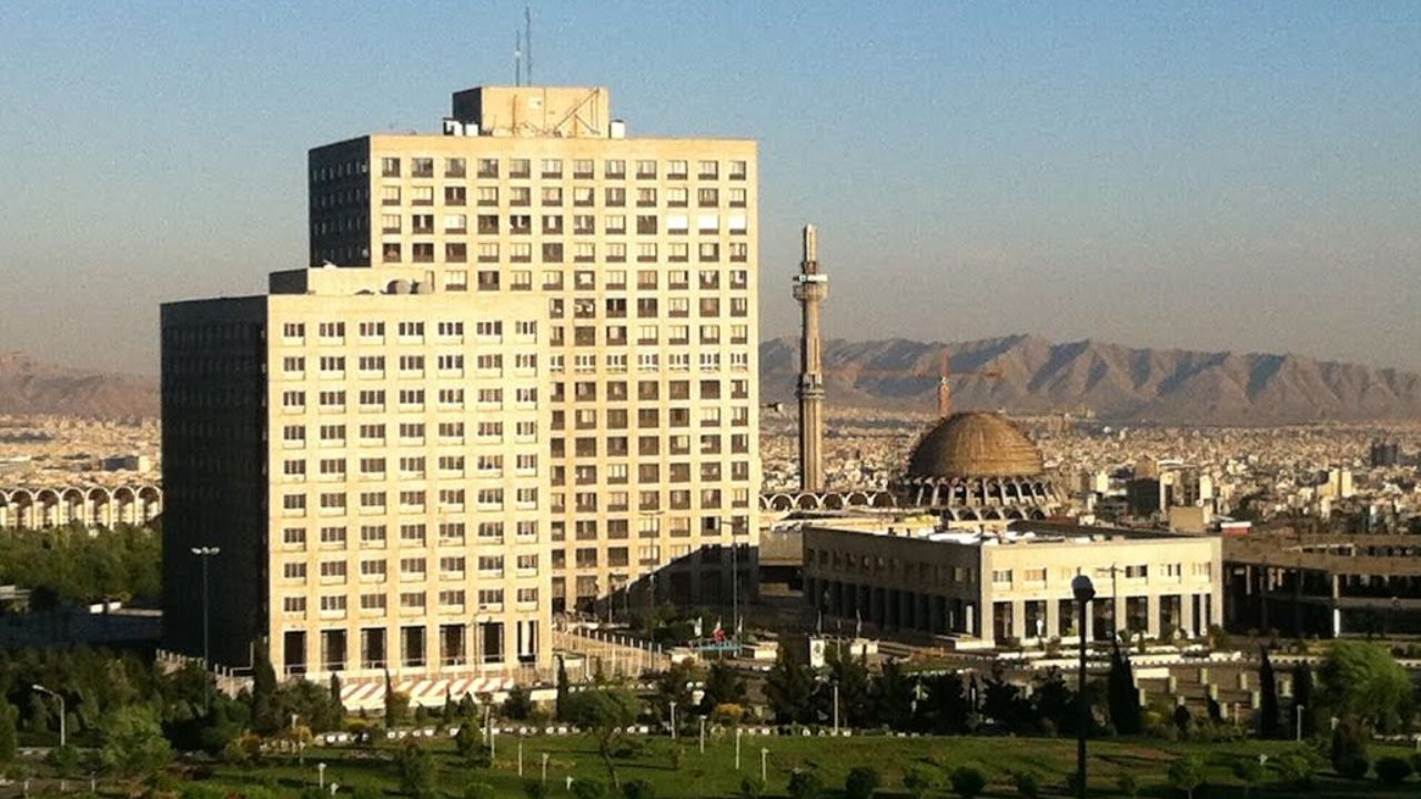 حکم تخلیه برای یک روستا و دو راهی بنیاد با مستضعفان