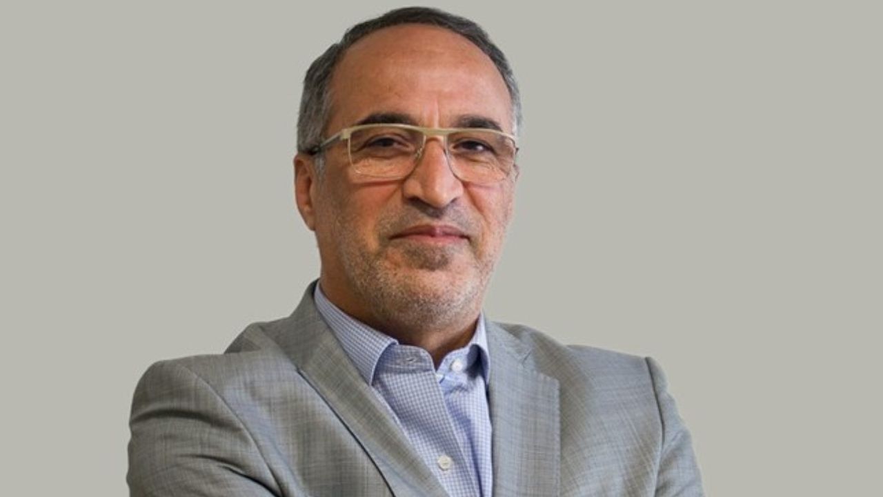 وزارت ورزش نظارتی روی پرسپولیس و استقلال ندارد