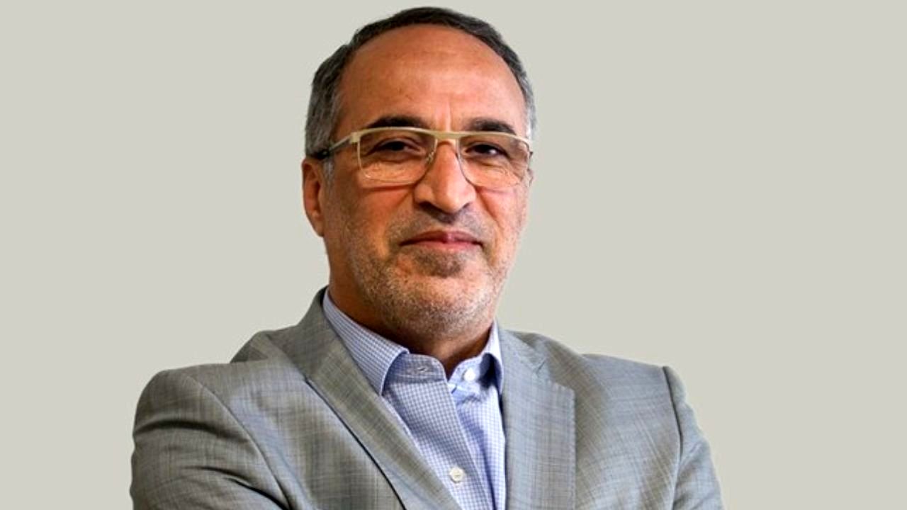 وزارت ورزش نظارتی روی پرسپولیس و استقلال ندارد