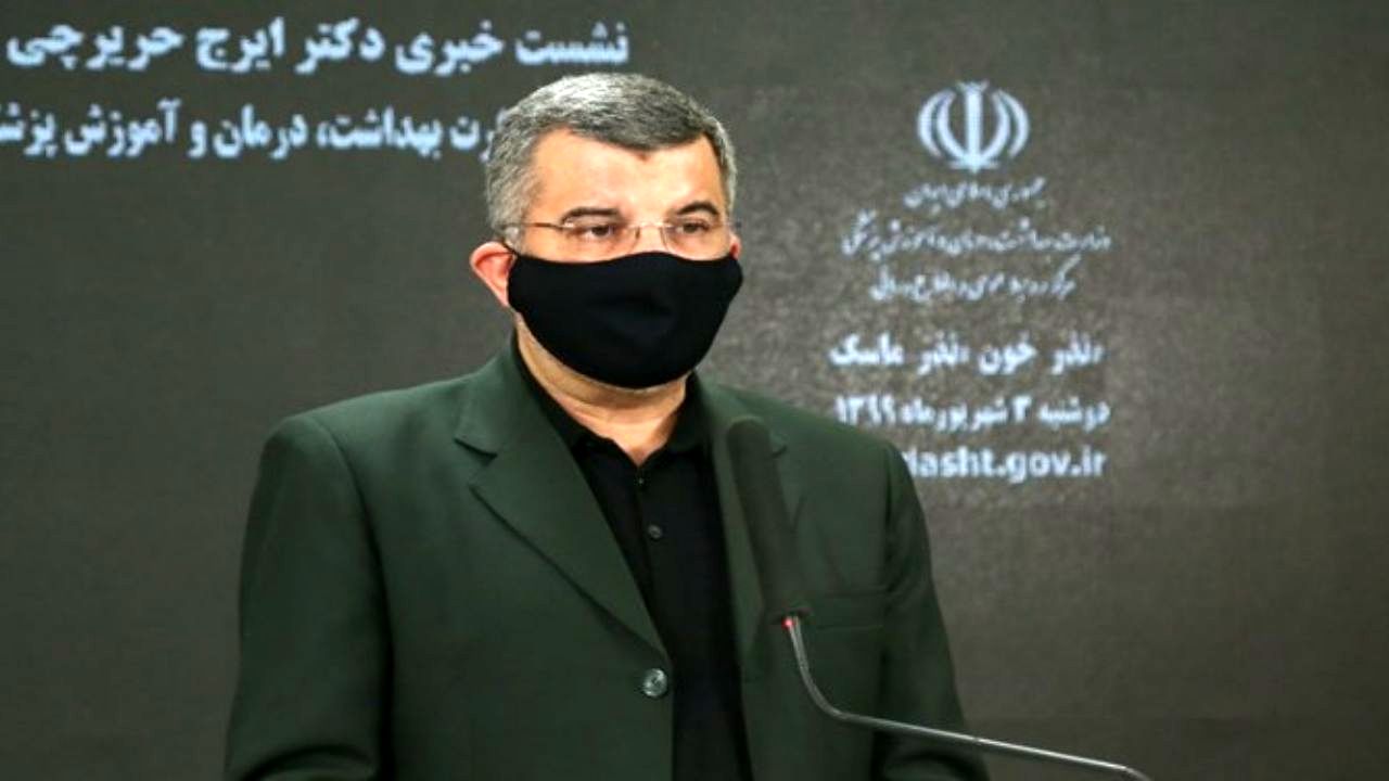 هر فرد کرونایی در یک ماه 430 نفر را مبتلا می‌کند