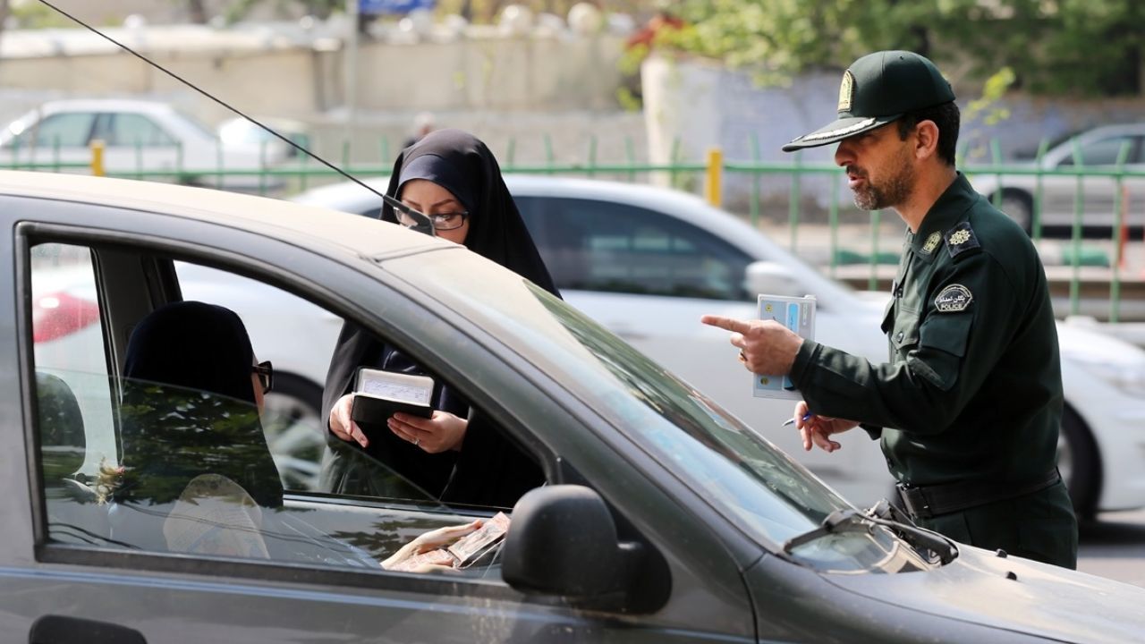 فقط 2 درصد از پیامک‌های کشف حجاب در خودرو خطا است
