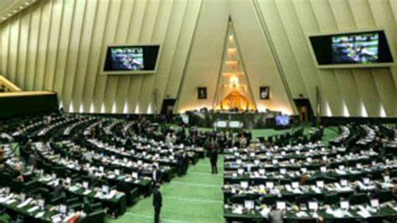کدام اعضای دولت رزم‌حسینی را در جلسه رای اعتماد همراهی می‌کنند؟