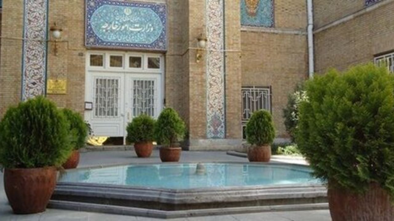 تاریخ، قاتلان و خائنان را نخواهد بخشید
