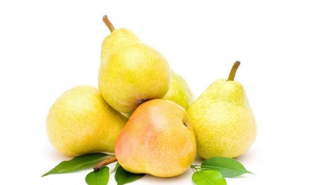 گلابی از آمریکا و چین قاچاقی وارد ایران می‌شود!