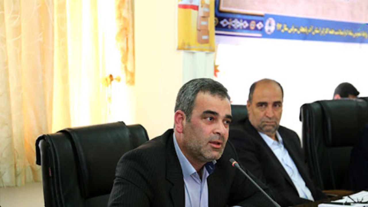 انجمن کارگران به مجلس برای افزایش دستمزد نامه ارسال کردند/شرایط زندگی کارگران به تلاش برای زنده ماندن رسیده است