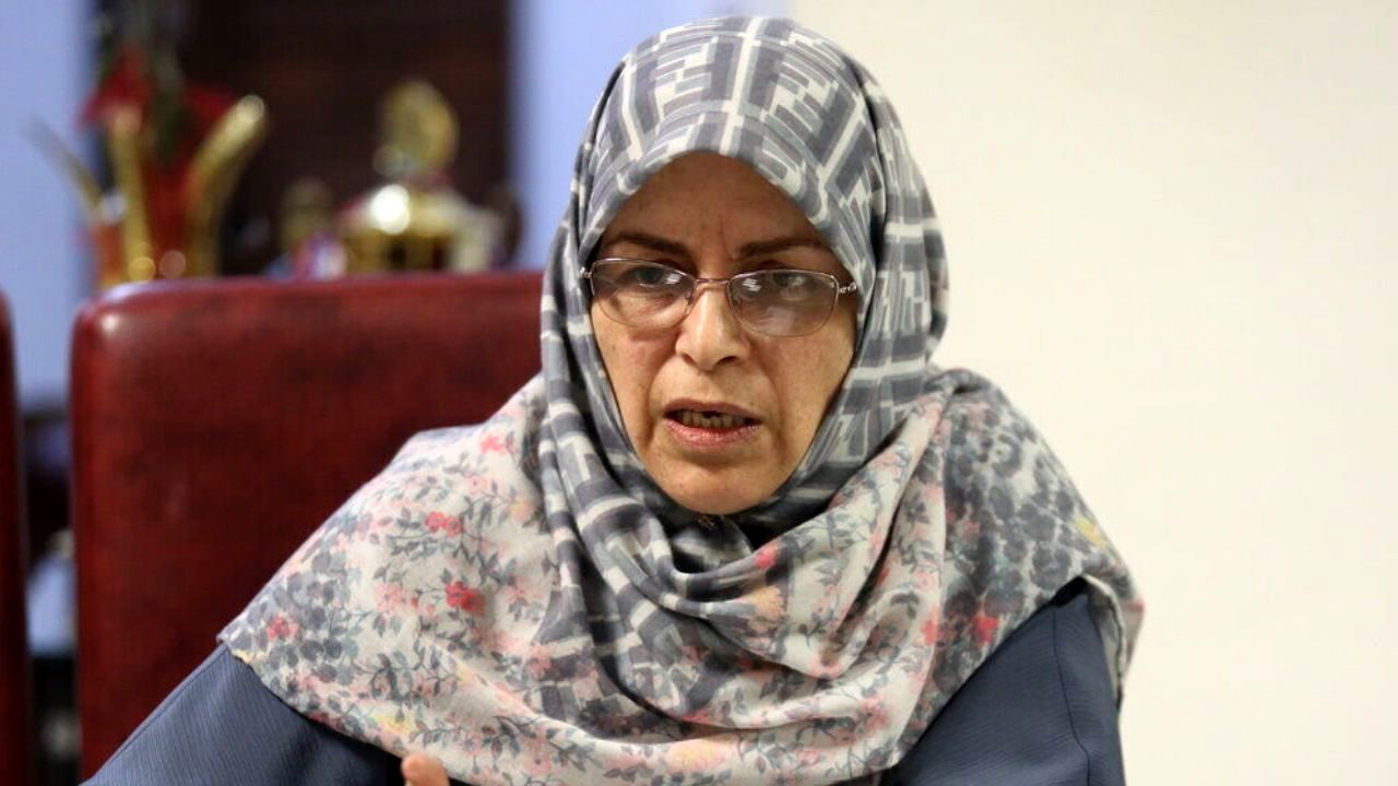 گفتار برخی نمایندگان نسبت به رئیس‌جمهوری در تعارض با انتقاد است