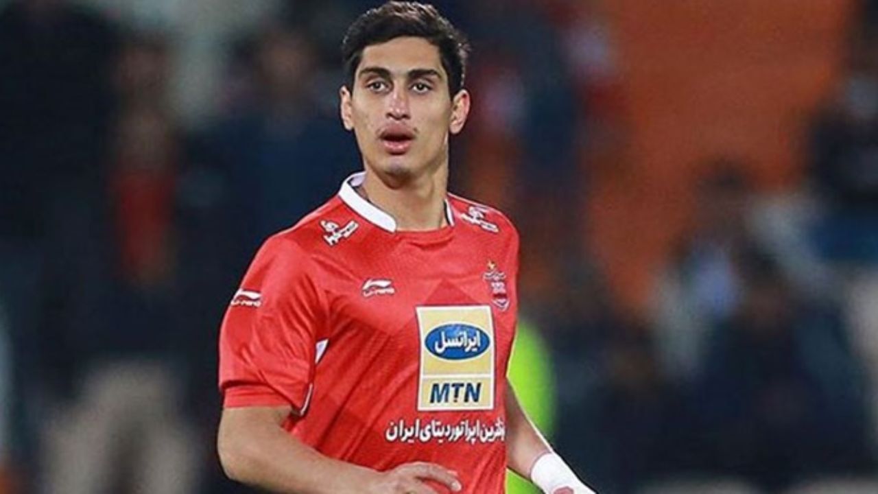نادری در پرسپولیس ماندنی شد؟