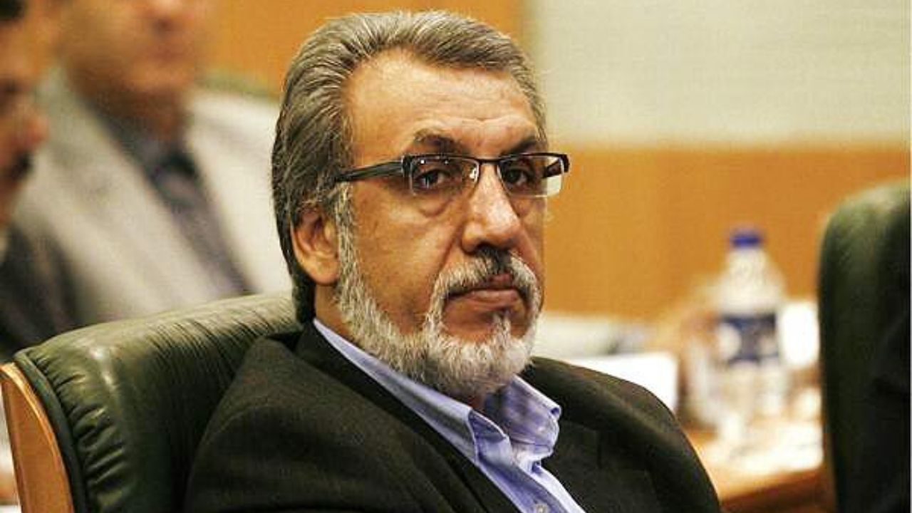 یک سوال ساده؛ خاوری کجاست؟