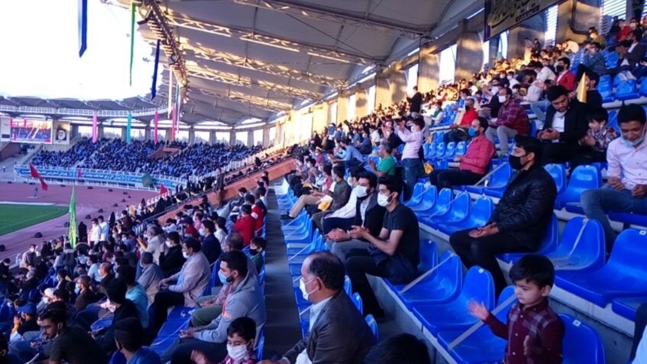جشن در اوج کرونا در مشهد / چه کسی مجوز جشن بیعت را صادر کرد؟