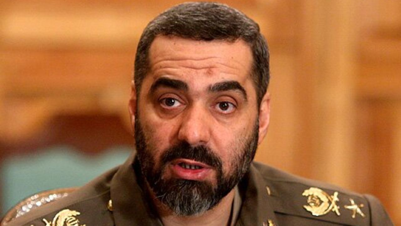 همه ما پا در رکاب و دنبال اجرای فرامین رهبر انقلاب هستیم
