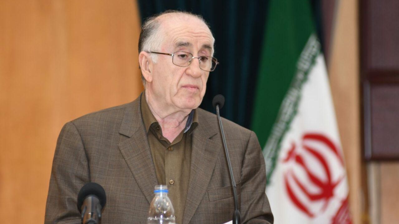 تحریم‌ها اوضاع خراب اقتصادی را خراب‌تر کردند / برای ایجاد رفاه و اشتغال باید اصلاحات اساسی در نظام اقتصادی و اجتماعی صورت بگیرد