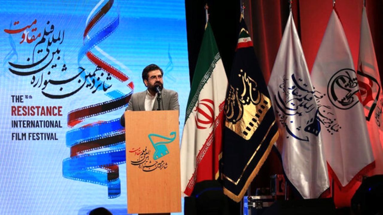 «فیلم مقاومت» در ایستگاه پایانی/ حاتمی‌کیا تندیس کارگردانی گرفت