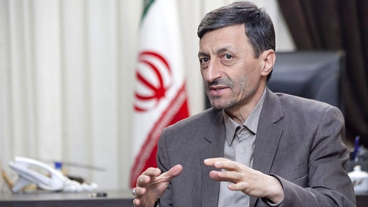 اصولگرایان پرویز فتاح را به دلیل تماس با سیدمحمد خاتمی حذف کردند؟