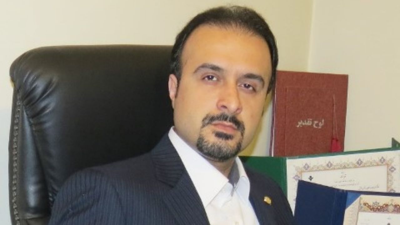 تصدی‌گری دولت باید تمام شود