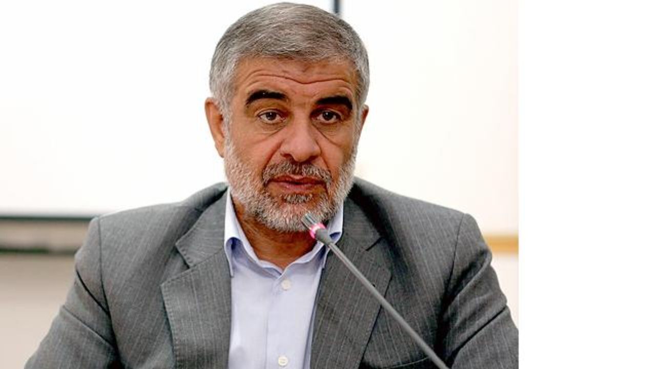 وکیل مردم در مجلس، باید در مورد کیفیت آرای خود توضیح دهد