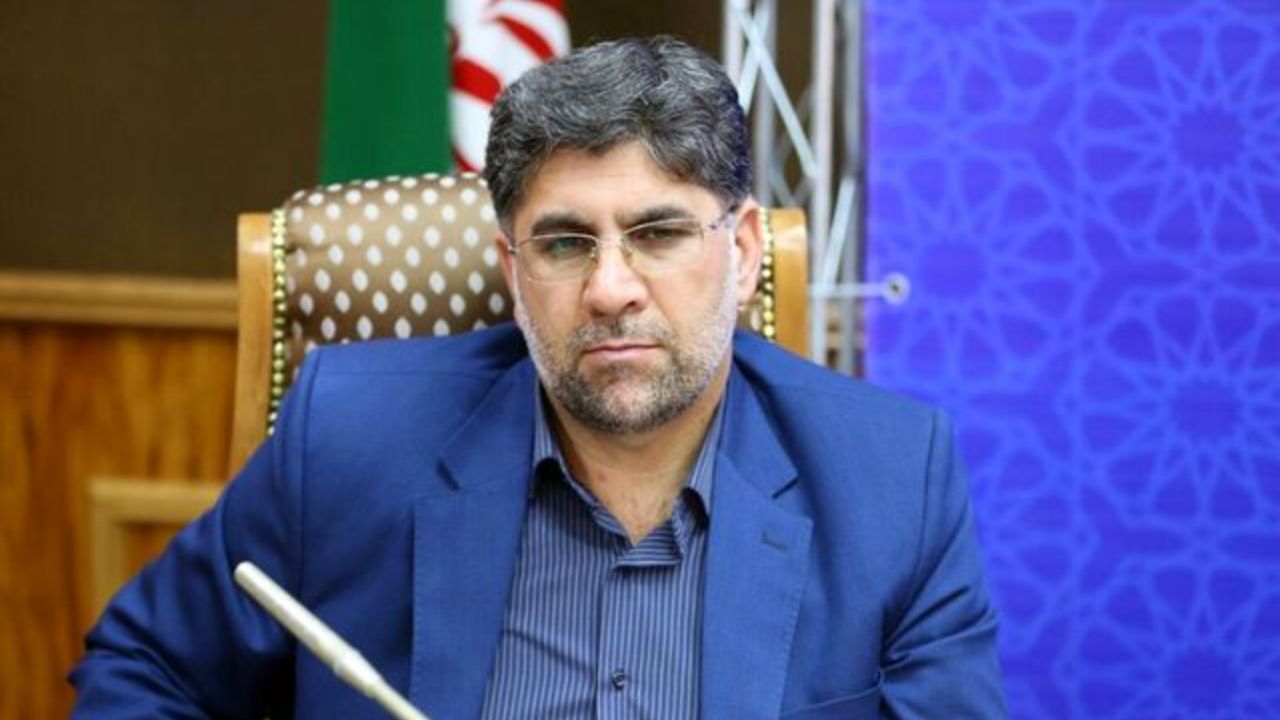 شعر اردوغان باید توسط آذری زبان‌ها قرائت شود