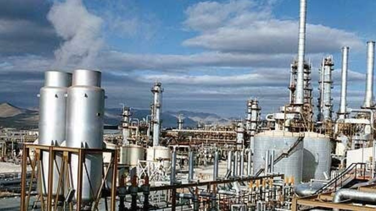 70 درصد از کاتالیست‌های پتروشیمی تا پایان سال 1400 بومی‌سازی می‌شود