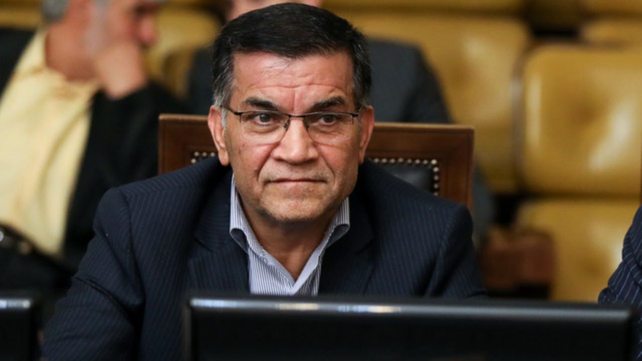 روحانی و قالیباف در اسرع وقت دعواهای سال‌های 92 و 96 را تمام کنند