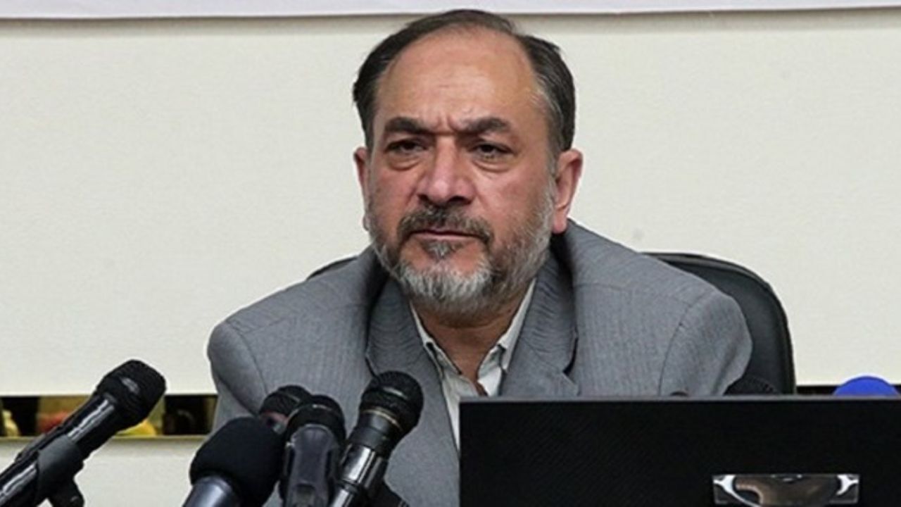 اصرار بر اخراج آمریکا