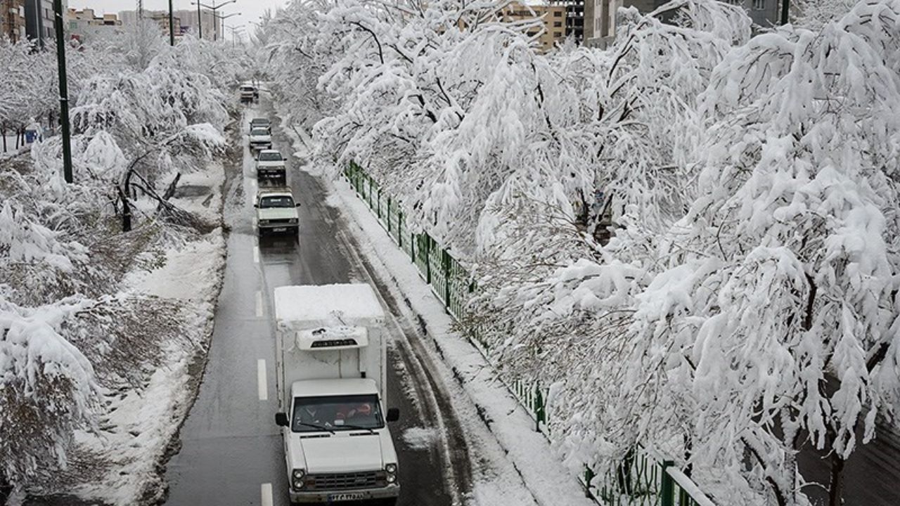 بارش برف و باران در 18 استان کشور
