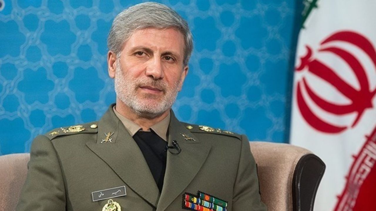 وزیر دفاع: شهید فخری‌زاده پرچمدار ایستادگی در برابر تهدیدات هسته‌ای بود