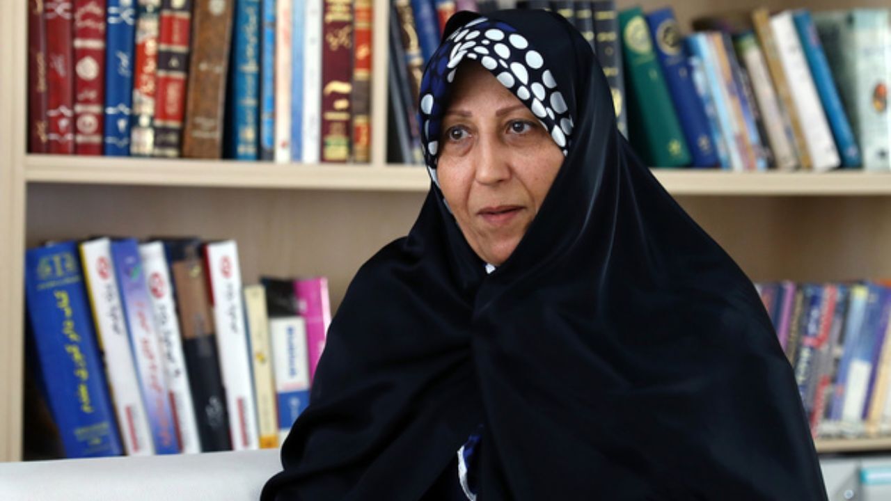 فاطمه هاشمی: شورای عالی امنیت ملی درباره فوت آیت‌الله هاشمی به نتیجه نرسید / امام خمینی به صراحت دخالت نظامیان در عرصه سیاسی را ممنوع کرده‌اند