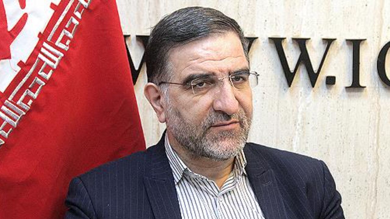 ادعای عضو هیات‌رئیسه مجلس: رانت خواران از وابستگان و نزدیکان دولتمردان بودند / دولتمردان از جیب مردم تفریق کردند و به جیب اطرافیان خود جمع کردند